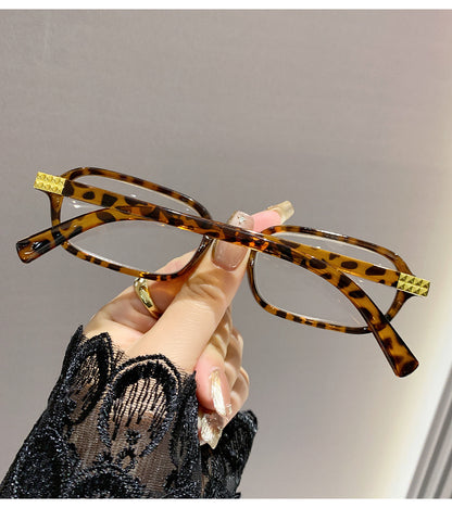 Chic Tortoiseshell Reading Glasses for Women – Stylish Anti-Blue Light Readers